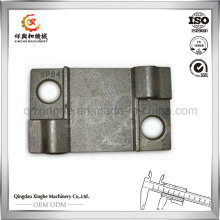 China Iron Sand Casting Railway Tie Plate 